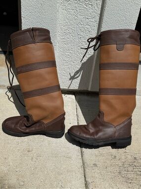 Tuffrider Women’s Waterproof Equestrian Boots size 9